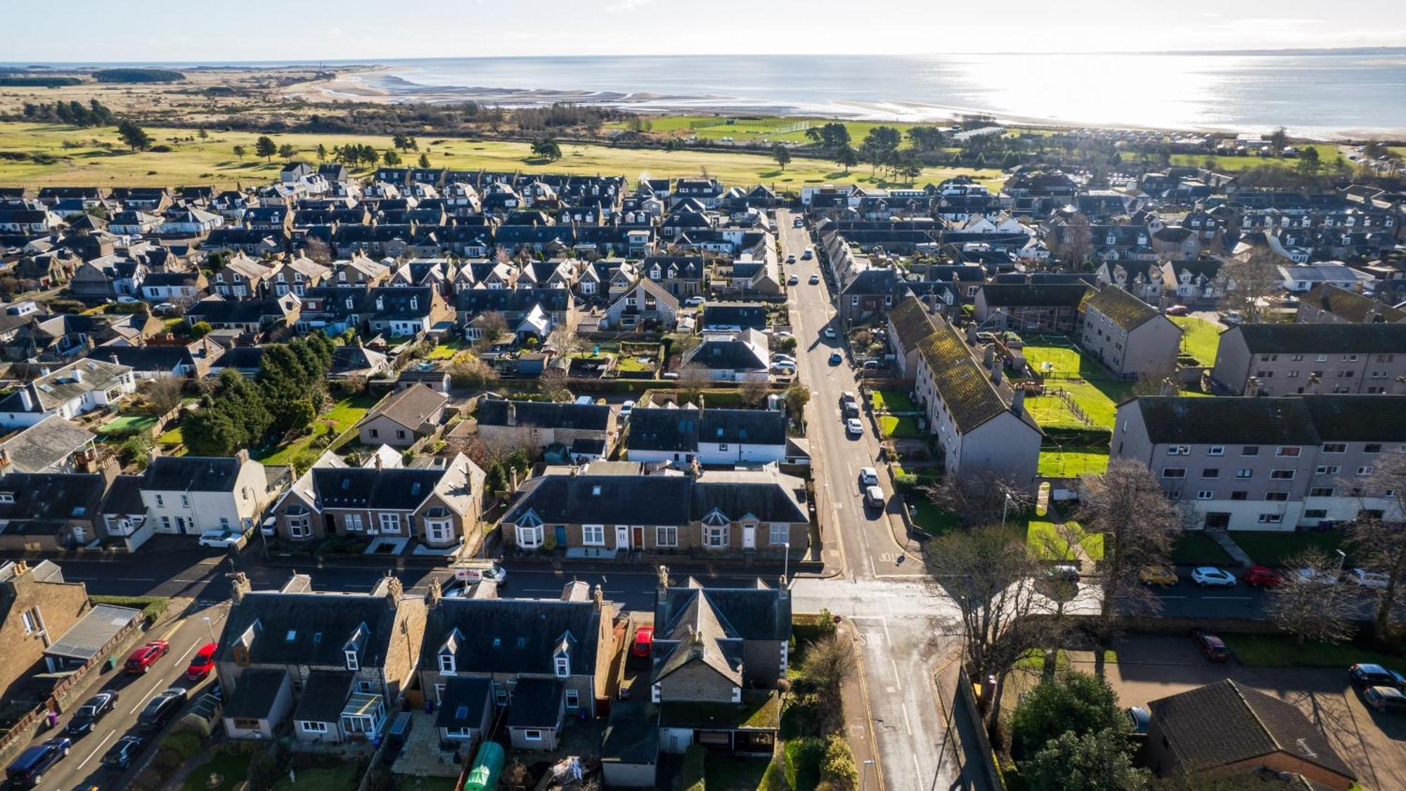 The Beach And Golfers Cottage Monifieth Exterior photo